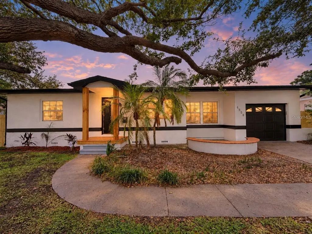 4558 25th Avenue N, ST PETERSBURG