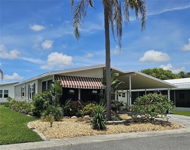 466 Trout Lane, OLDSMAR