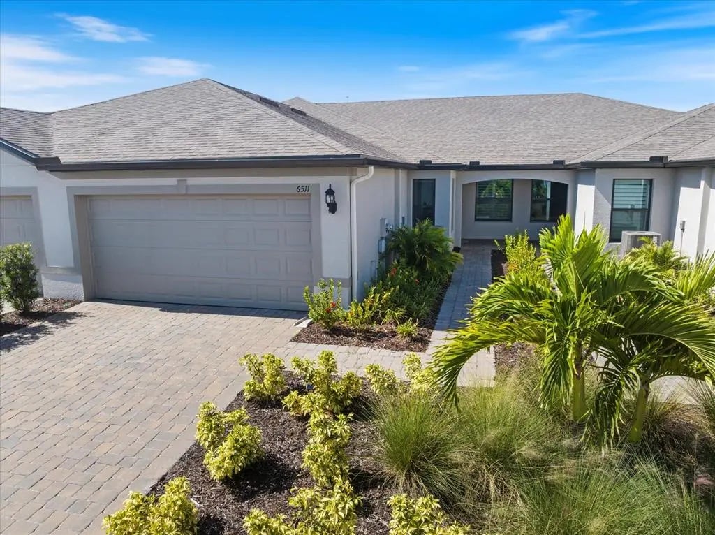 6511 Silverstar Drive, SARASOTA