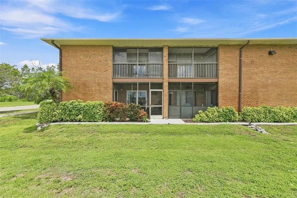 217 Airport Avenue W 119, VENICE
