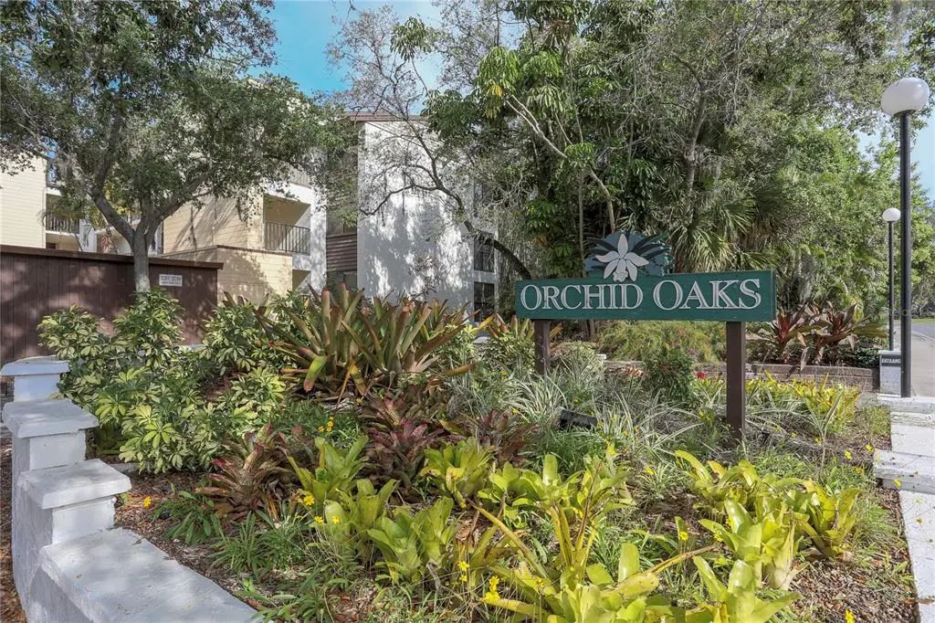 2746 Orchid Oaks Drive 301aza, SARASOTA