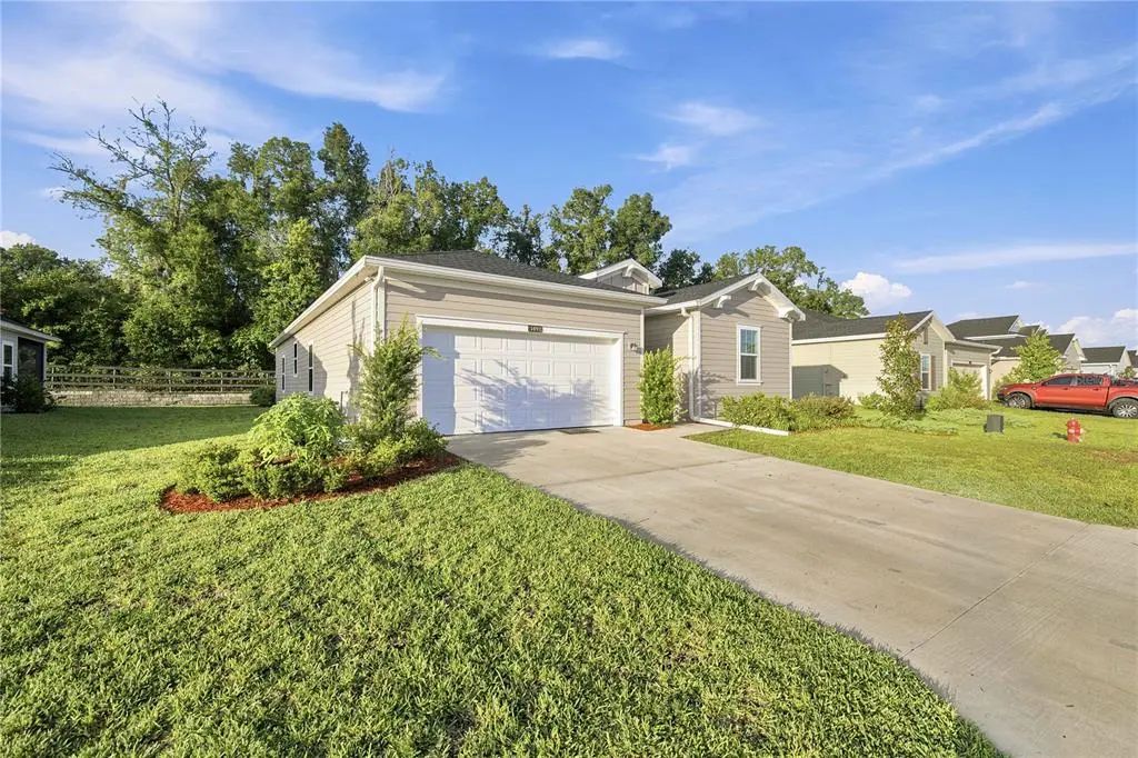 3492 Ne 38th Lane, OCALA