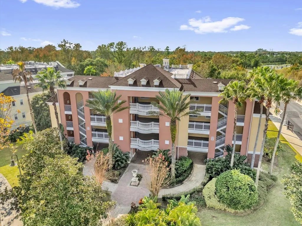 7662 Whisper Way 103, REUNION