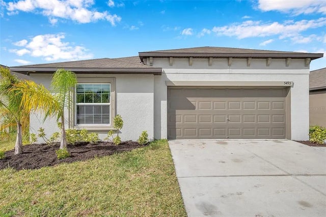 5493 Blue Azure Drive, WIMAUMA