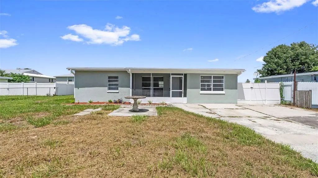 7710 Coral Vine Lane, TAMPA