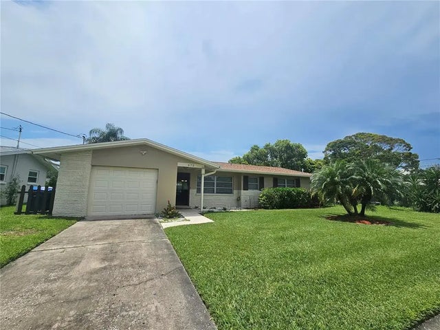 672 Gershwin Drive, LARGO
