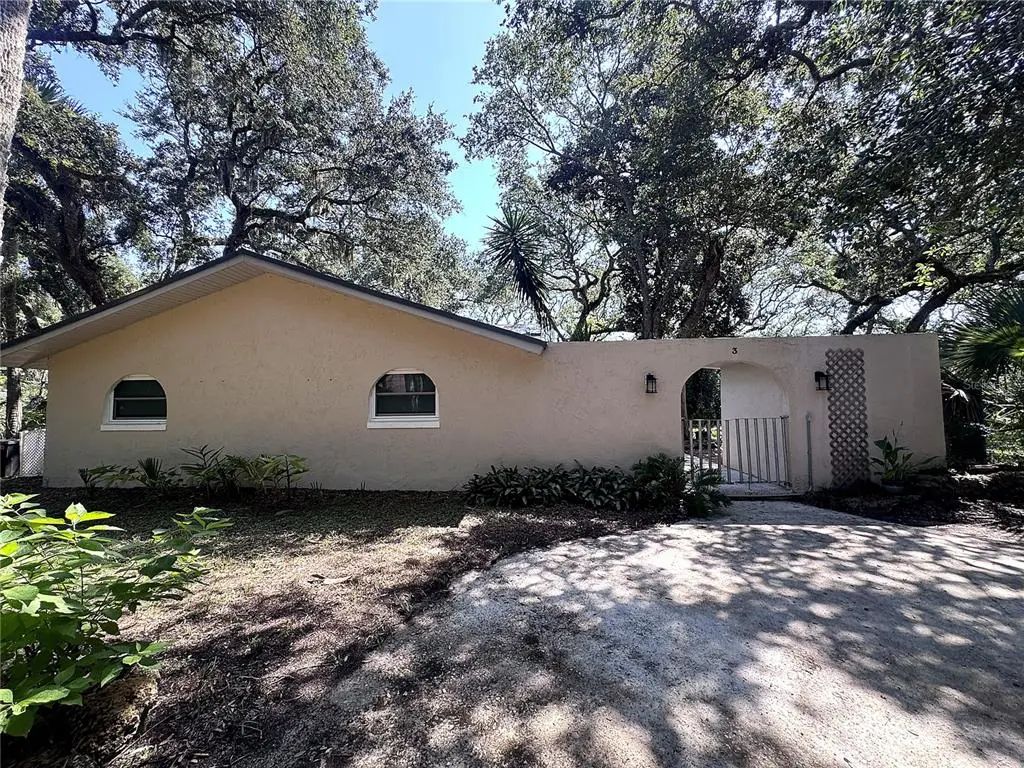 3 Elizabeth Drive E, PALM COAST