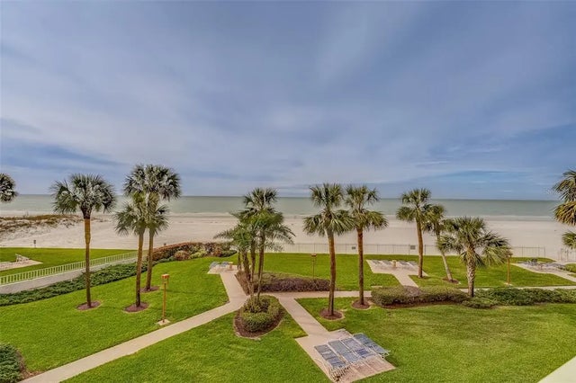17900 Gulf Boulevard 2e, REDINGTON SHORES