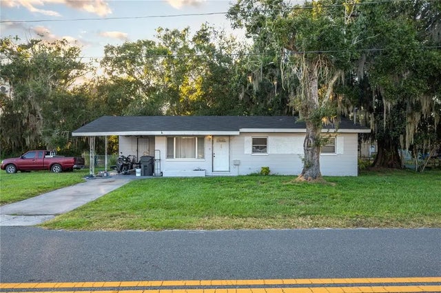 207 Moss Road W, AUBURNDALE