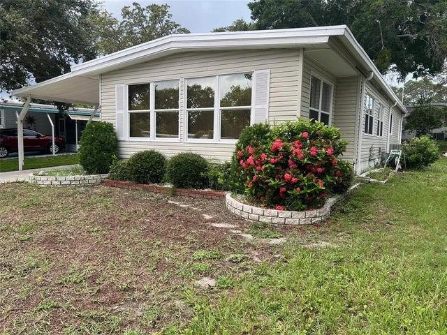 48 Palm Forest Drive, LARGO