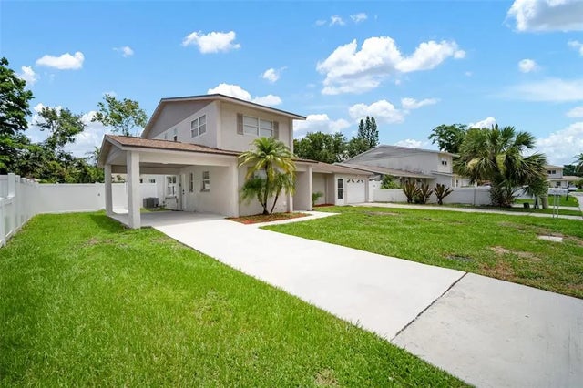 1712 Azalea Court A, OLDSMAR