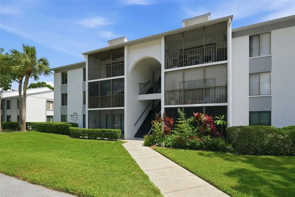 1182 Pine Ridge Circle W A3, TARPON SPRINGS