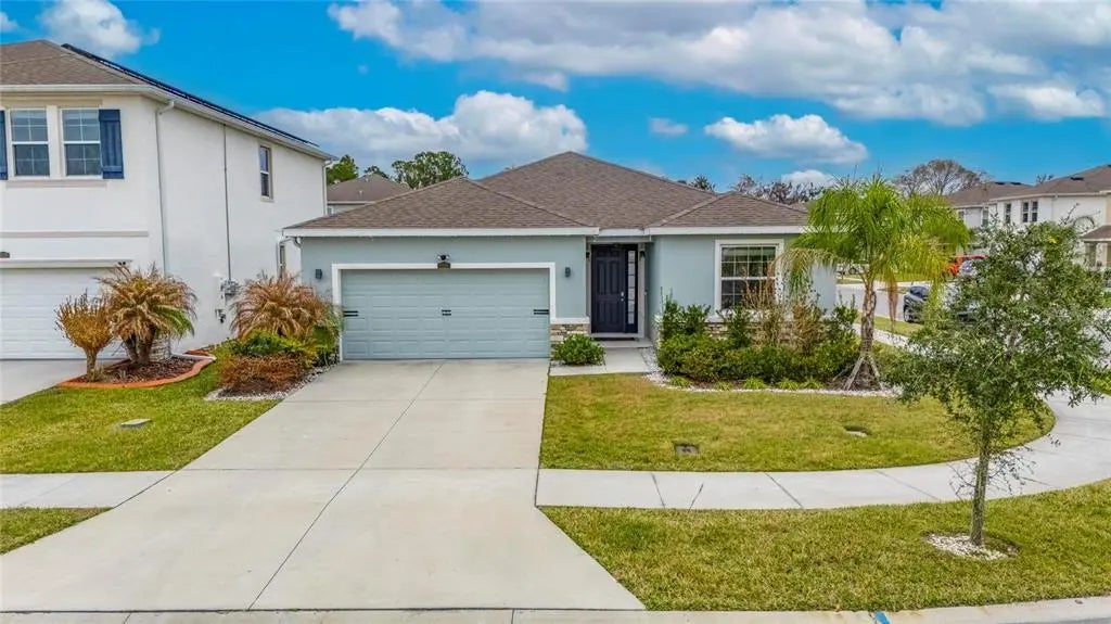 33146 Sand Creek Drive, WESLEY CHAPEL