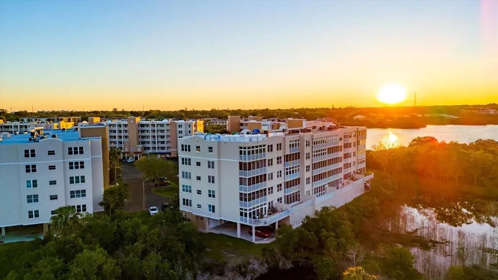 6550 Shoreline Drive 7105, ST PETERSBURG