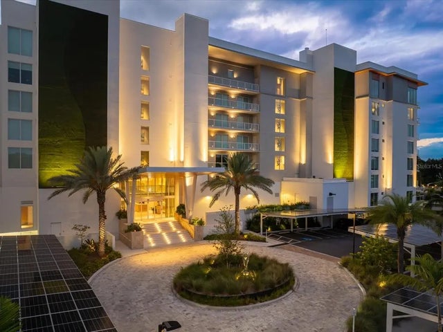 1020 Sunset Point Road 511, CLEARWATER