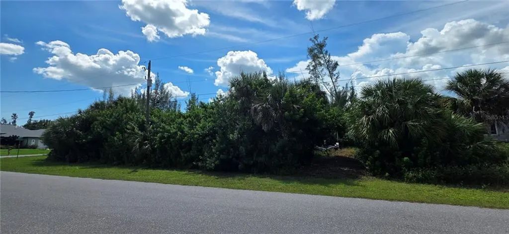 10483 Sunbury Drive, PORT CHARLOTTE