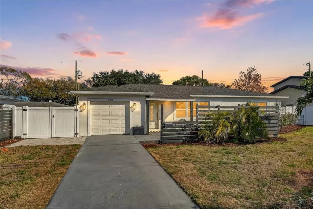 6319 16th Street N, ST PETERSBURG