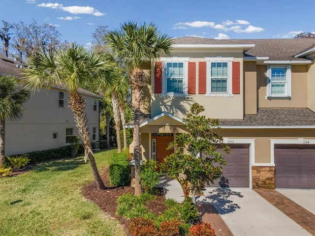 1102 Vineyard Lane, OLDSMAR
