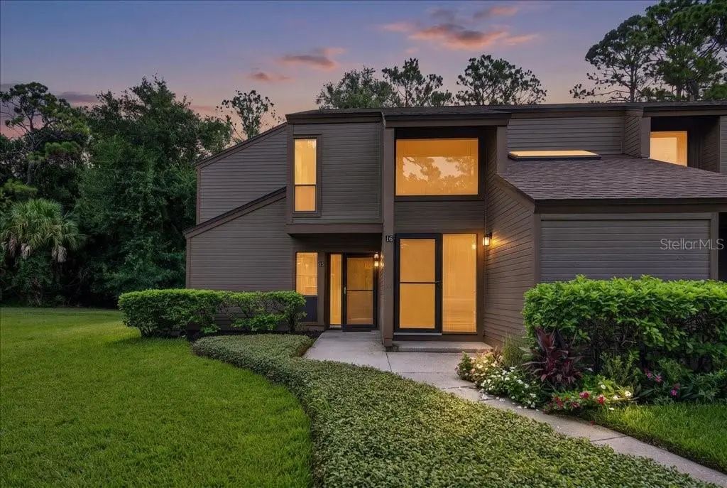 15 Sherbury Court, PALM COAST