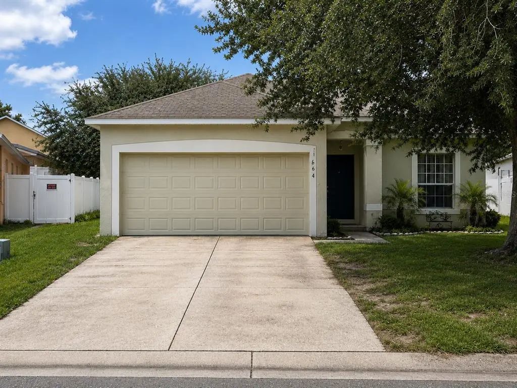 164 Sigmund Loop, DAVENPORT