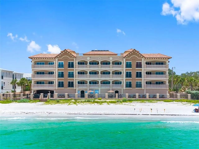 604 Gulf Boulevard 203, INDIAN ROCKS BEACH