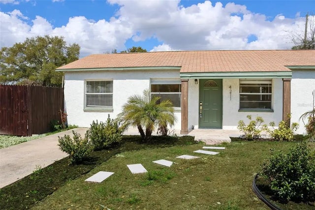 4211 W Bay View Avenue, TAMPA