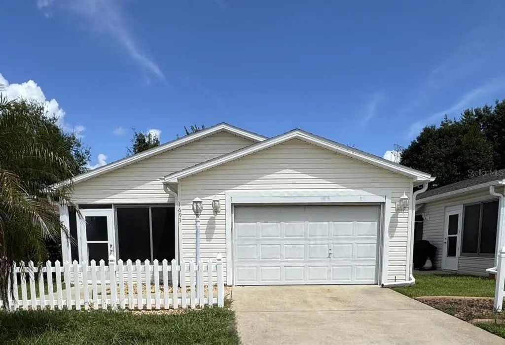 1693 Campos Drive, THE VILLAGES