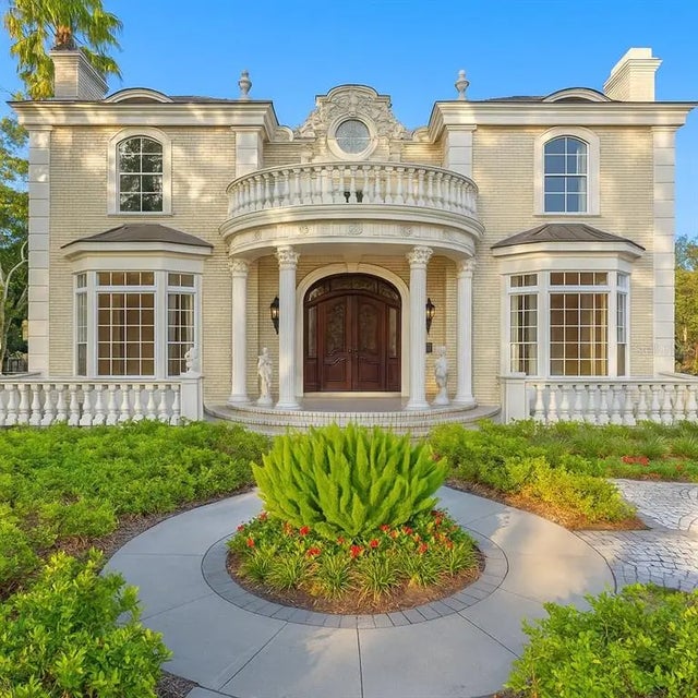 1577 Alexander Road, BELLEAIR