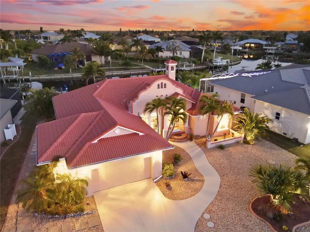 Photo of Listing #C7521811