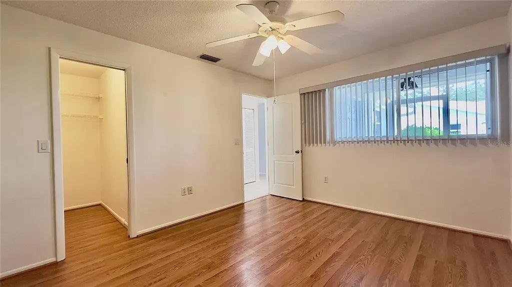 Gulf Shores Realty: 23 80f51bcfe25f81d978c38d855ff16d8b l