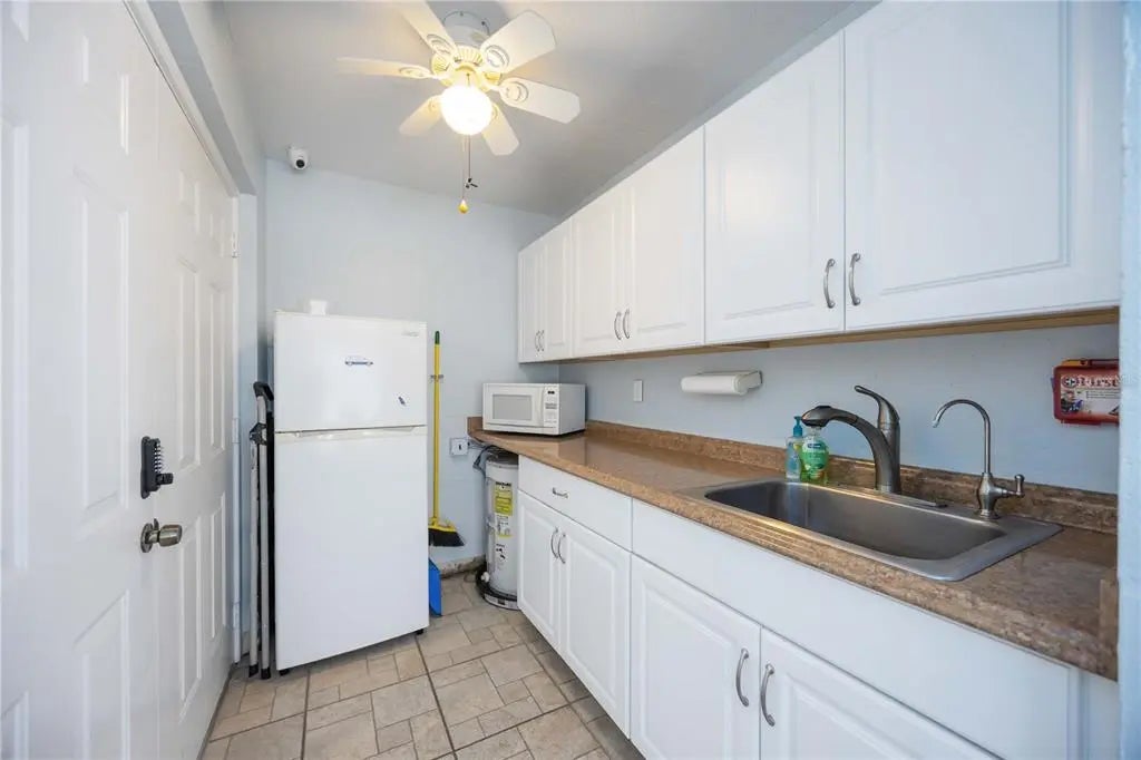 Gulf Shores Realty: 37 76a0e7ca095568e93021845f95ee4a3a l