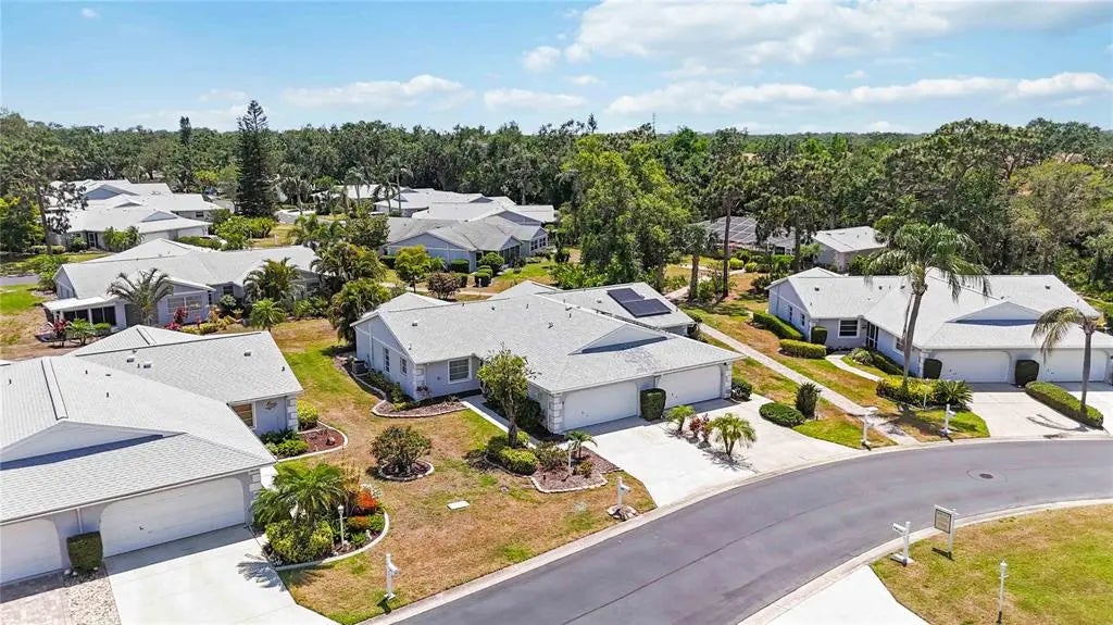 Gulf Shores Realty: 40 b7aba58a916fb2eee5cadb1bc1a070b4 l