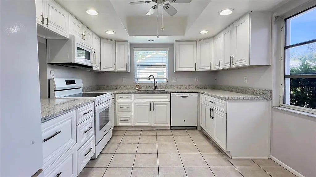 Gulf Shores Realty: 5 bff3606f22cdd6fa67c7b07e14ef3137 l