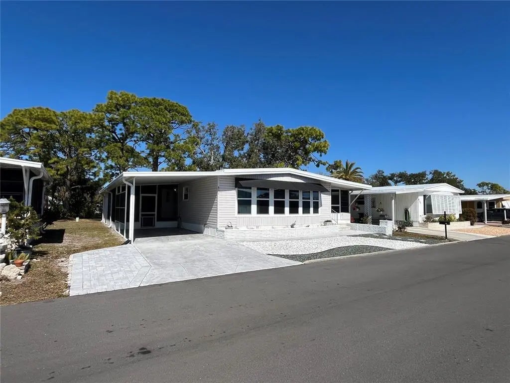 Photo of Listing #N6142992