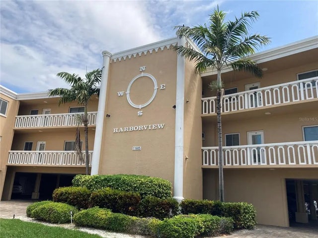11605 3rd Street E 201, TREASURE ISLAND