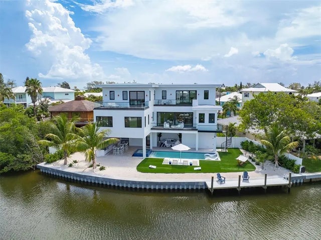 111 Gull Drive, ANNA MARIA
