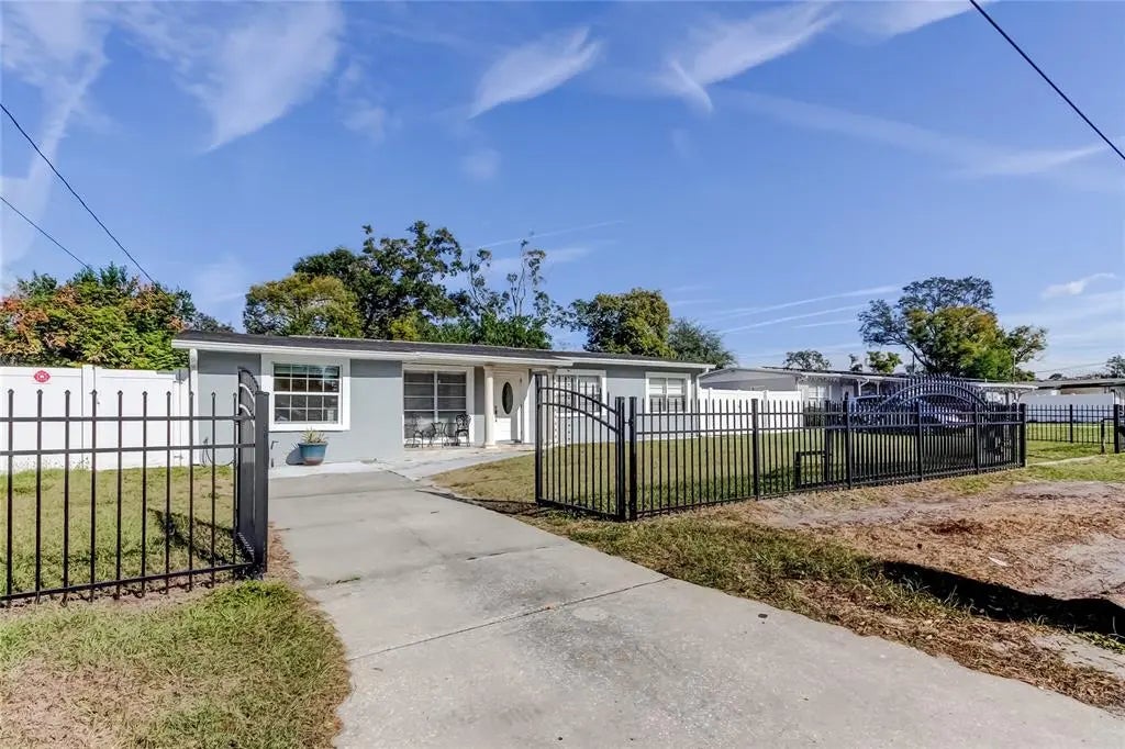 2509 W Hamilton Avenue, TAMPA