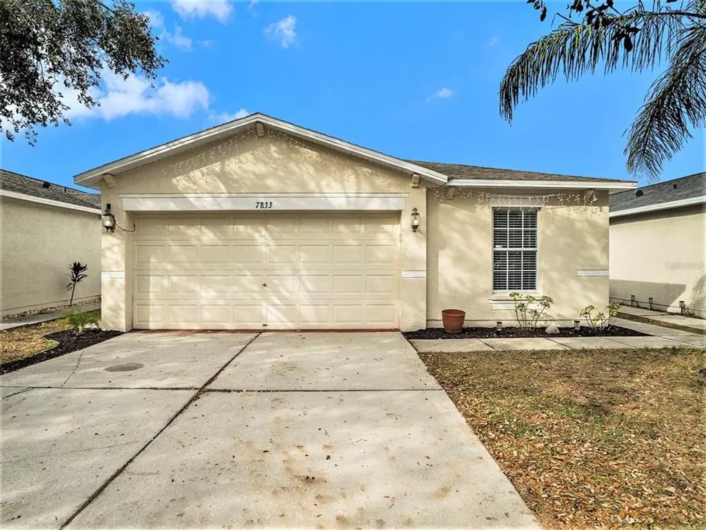 7833 Carriage Pointe Drive, GIBSONTON