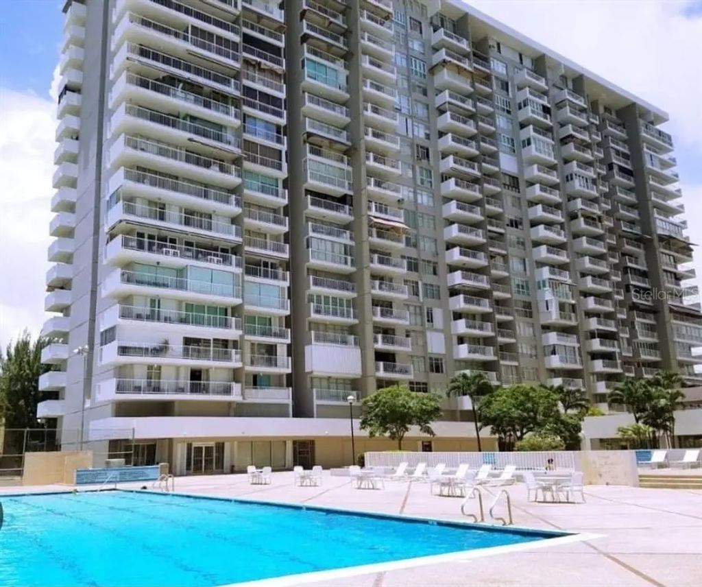 Isla Verde Ave. Cond. Coral Beach Ii 714, CAROLINA