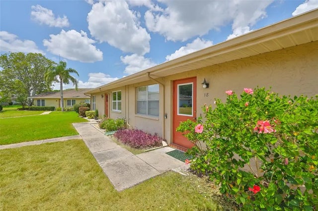 1904 Canterbury Lane 18, SUN CITY CENTER