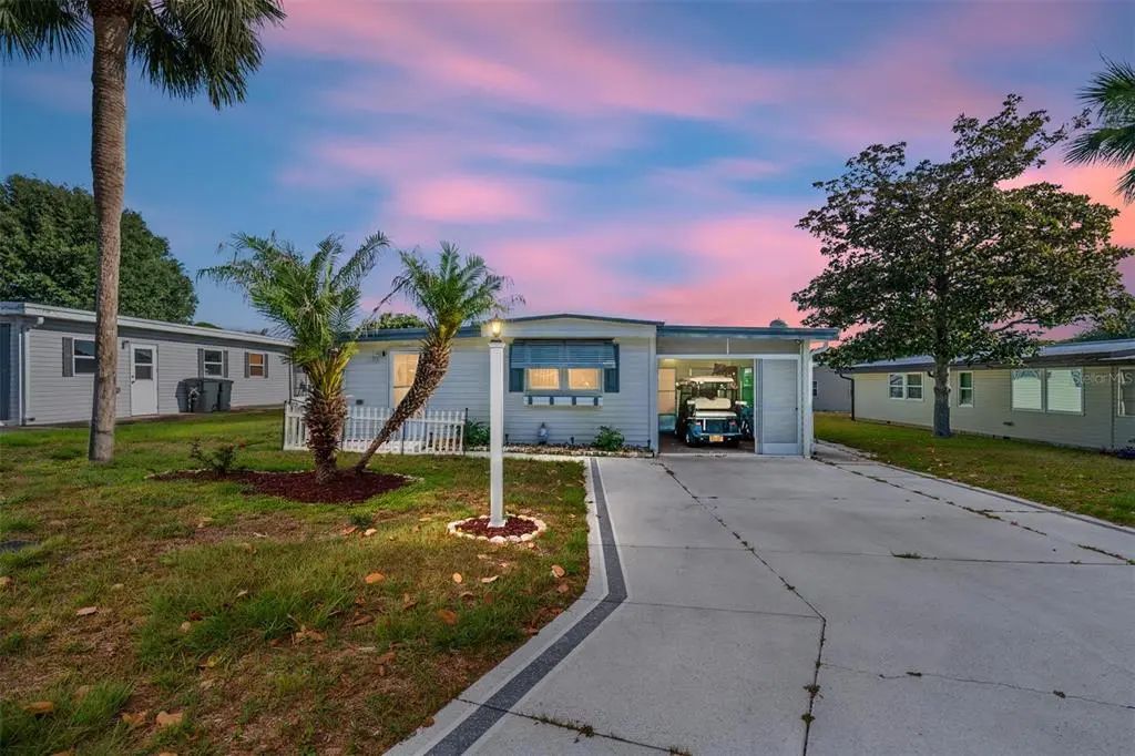 1027 Vermont Avenue, LADY LAKE