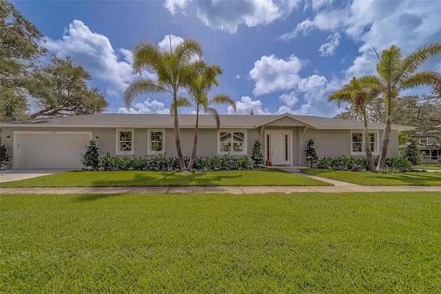 102 7th Avenue Se, LARGO