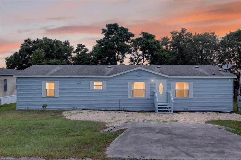 225 Skyline Drive, LADY LAKE