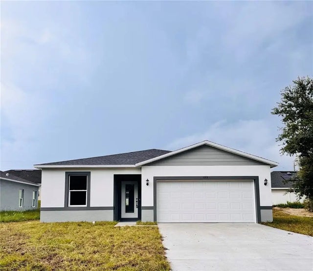 1313 Hillsborough Lane, KISSIMMEE