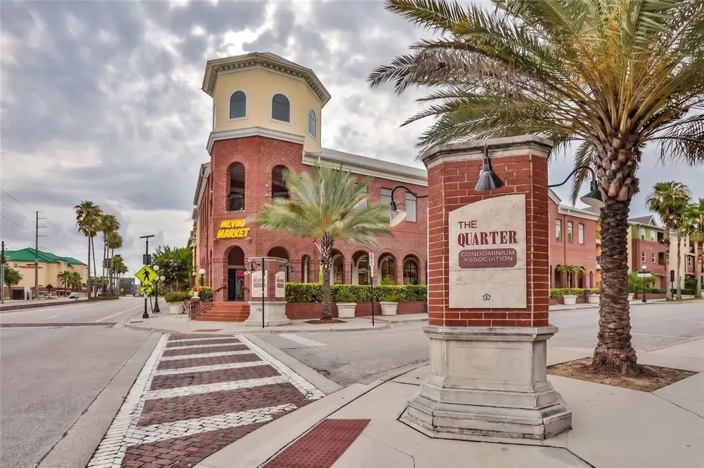 1910 E Palm Avenue 10101, TAMPA