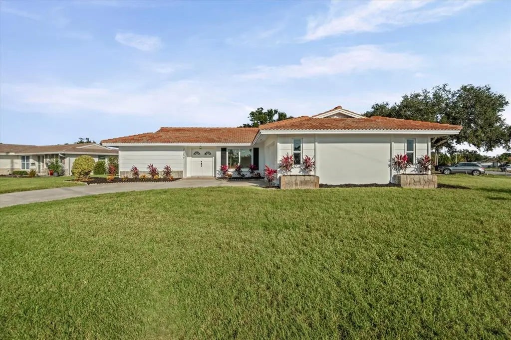 3535 Village Green Drive, SARASOTA