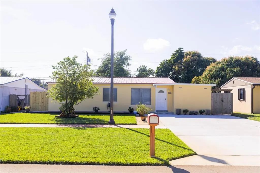 2028 Bridgeman Drive, WEST. PALM BEACH