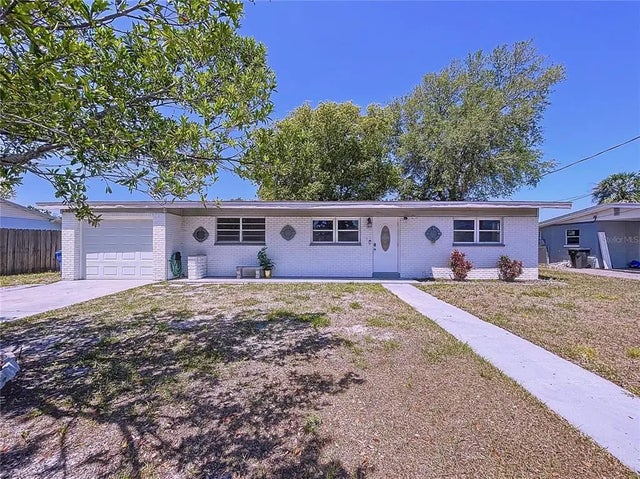 5806 Liverpool Drive, TAMPA