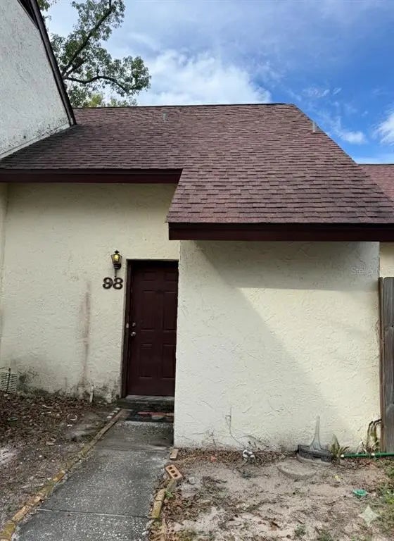 12414 Touchton Drive 98, TAMPA
