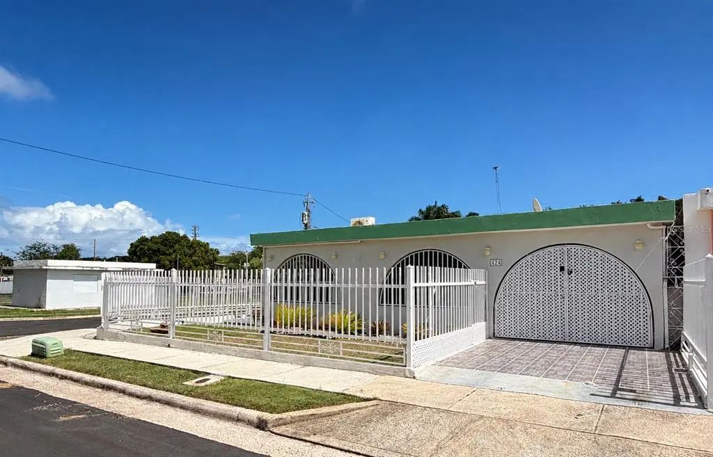 A-24 Calle 4 Urb. Extension Santa Isidra I, FAJARDO